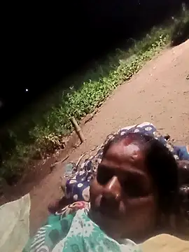 Snapshot of Sapna_cutt chatting on September 28, 4:01 pm Sapna cutt online show from September 28, 4:01 pm