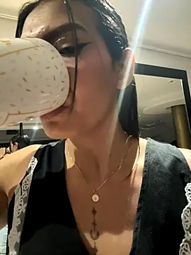 samiradoll online show from November 28, 1:41 am