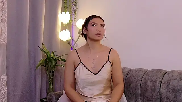 samiradoll online show from July 15, 3:56 am