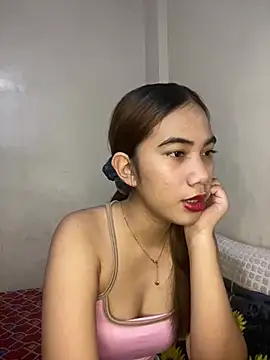 Shy SexyLady online show from June 27, 11:04 am