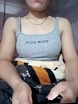 Snapshot of LucyyLy chatting on December 19, 11:56 pm LucyyLy online show from December 19, 11:56 pm