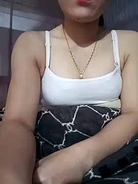 Snapshot of LucyyLy chatting on January 6, 11:29 pm LucyyLy online show from January 6, 11:29 pm