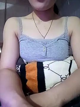 Snapshot of LucyyLy chatting on January 15, 11:52 pm LucyyLy online show from January 15, 11:52 pm