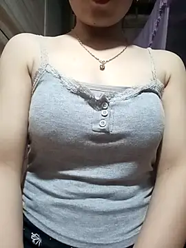 LucyyLy online show from April 17, 12:19 pm