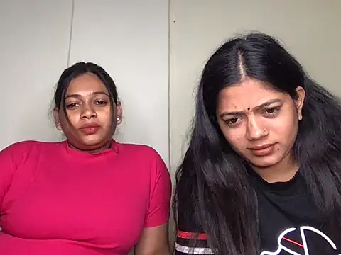 HoleyCoupon online show from January 8, 1:24 pm