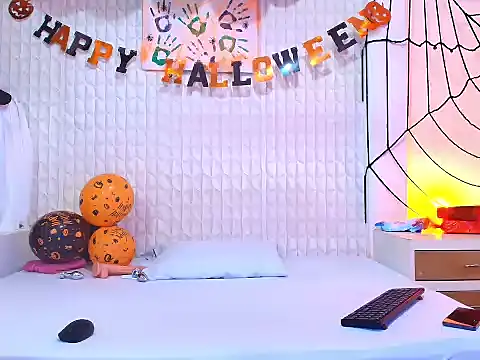 Snapshot of LuigiMarchetti chatting on October 28, 7:38 pm LuigiMarchetti online show from October 28, 7:38 pm