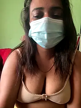 Snapshot of tamil_Nila_ chatting on October 8, 9:40 am tamil Nila  online show from October 8, 9:40 am