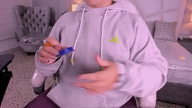 Miss Francheska online show from February 18, 12:12 pm