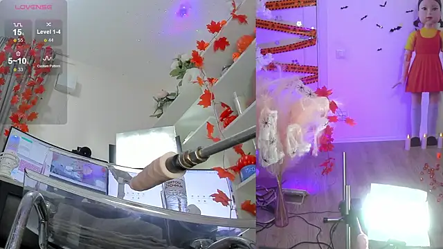 Snapshot of Ur_lil_bb chatting on November 4, 12:04 pm Ur lil bb online show from November 4, 12:04 pm