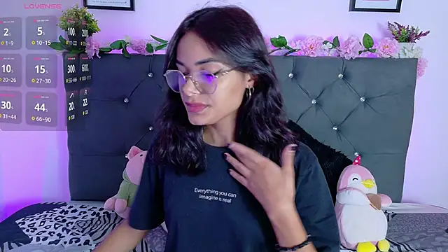 Snapshot of Im_Lyan chatting on November 2, 2:14 am Im Lyan online show from November 2, 2:14 am