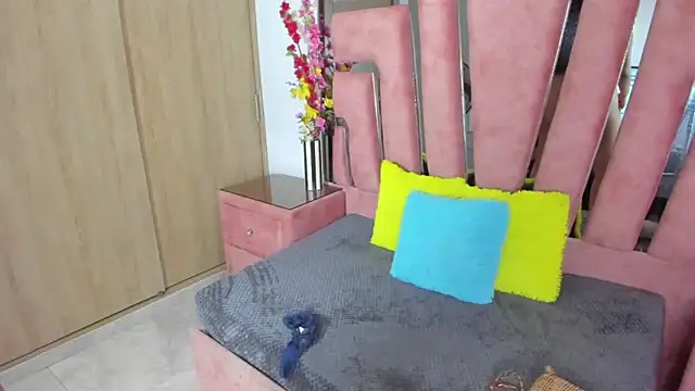 MaraKarly online show from March 14, 10:10 am