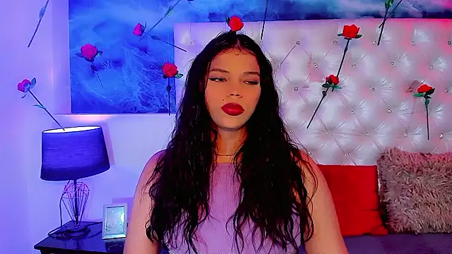 Snapshot of Valeria_Swett_ chatting on February 20, 8:20 pm Valeria Swett online show from February 20, 8:20 pm