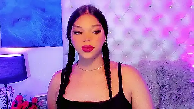 Snapshot of Valeria_Swett_ chatting on February 26, 8:08 pm Valeria Swett online show from February 26, 8:08 pm