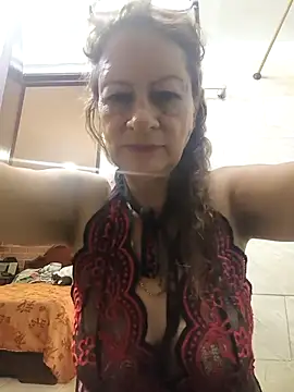 Snapshot of MaryLunne chatting on February 13, 12:23 pm MaryLunne online show from February 13, 12:23 pm