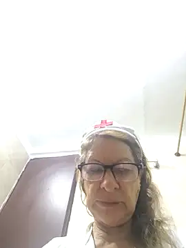 Snapshot of MaryLunne chatting on February 16, 11:17 am MaryLunne online show from February 16, 11:17 am