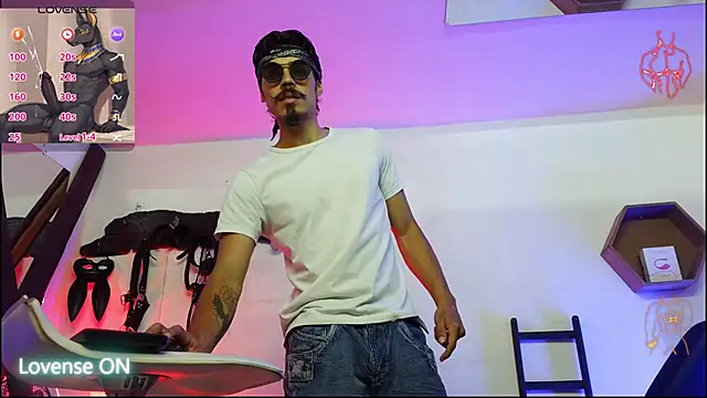 subarashi ishi69 online show from April 2, 7:00 pm