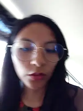 Snapshot of Regina_Shine chatting on April 14, 7:20 pm Regina Shine online show from April 14, 7:20 pm