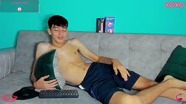 Snapshot of Maikol_Ortiz chatting on October 1, 12:44 pm Maikol Ortiz online show from October 1, 12:44 pm