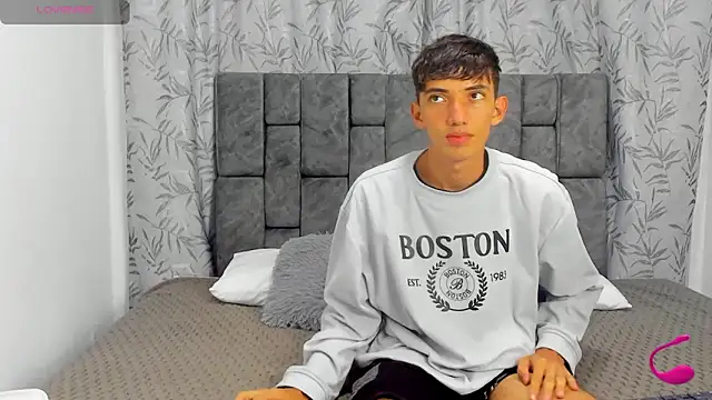 Snapshot of Maikol_Ortiz chatting on November 21, 10:58 am Maikol Ortiz online show from November 21, 10:58 am