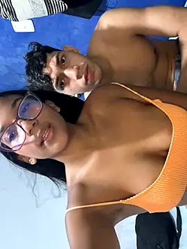 Snapshot of Andres-Andrea1922 chatting on September 18, 8:22 pm Andres-Andrea1922 online show from September 18, 8:22 pm