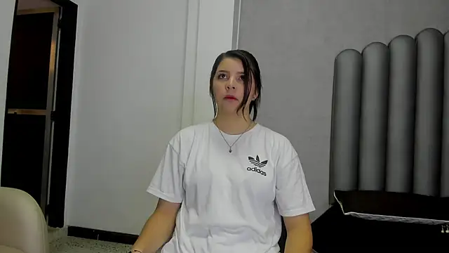 Snapshot of Charlotte-Star chatting on November 5, 7:58 pm Charlotte-Star online show from November 5, 7:58 pm