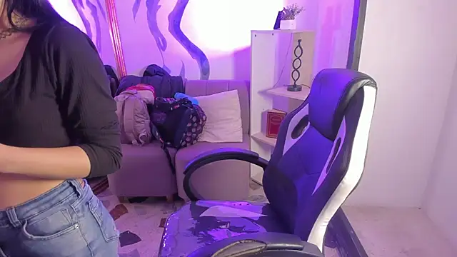 AlliceCopper online show from February 12, 12:00 pm