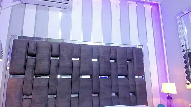 BriannaBBW online show from April 5, 5:15 am