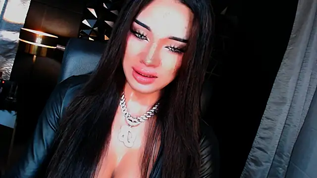 xUrGoddess Bellax online show from October 4, 5:27 am