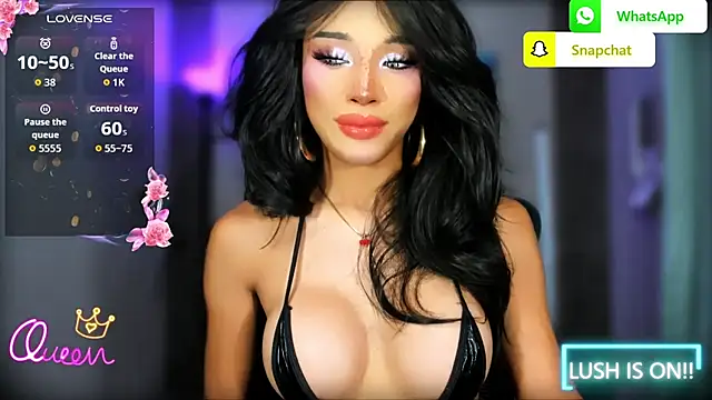 Snapshot of xUrGoddess_Bellax chatting on June 25, 1:38 am xUrGoddess Bellax online show from June 25, 1:38 am