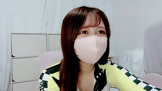 Snapshot of Hanachan_Gcup_ chatting on October 3, 11:51 am Hanachan Gcup  online show from October 3, 11:51 am