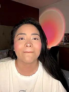 Snapshot of MyHoneyFrida chatting on September 25, 2:26 am MyHoneyFrida online show from September 25, 2:26 am