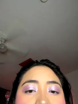 Snapshot of MyHoneyFrida chatting on October 9, 2:42 am MyHoneyFrida online show from October 9, 2:42 am