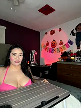 Snapshot of MyHoneyFrida chatting on October 24, 3:58 am MyHoneyFrida online show from October 24, 3:58 am