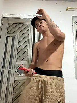 Snapshot of spicyboysvenezuelan chatting on October 29, 10:28 am spicyboysvenezuelan online show from October 29, 10:28 am