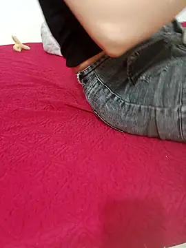 Lolimiu online show from October 12, 7:07 am