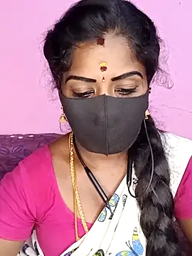 Snapshot of tamilammukuttyy chatting on April 27, 2:59 pm tamilammukuttyy online show from April 27, 2:59 pm