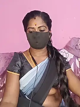 Snapshot of tamilammukuttyy chatting on May 21, 4:52 am tamilammukuttyy online show from May 21, 4:52 am