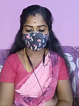 Snapshot of tamilammukuttyy chatting on May 22, 5:03 am tamilammukuttyy online show from May 22, 5:03 am