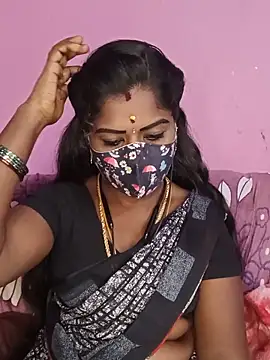 Snapshot of tamilammukuttyy chatting on May 24, 4:28 am tamilammukuttyy online show from May 24, 4:28 am