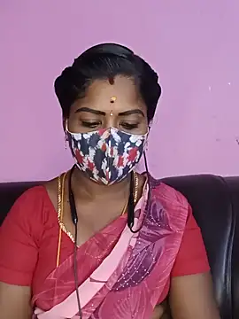 Snapshot of tamilammukuttyy chatting on May 28, 3:04 am tamilammukuttyy online show from May 28, 3:04 am