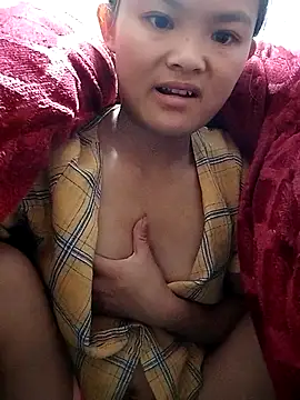 xinhxinhcute online show from November 5, 11:05 pm