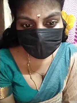 Snapshot of Nithiila chatting on September 11, 9:20 am Nithiila online show from September 11, 9:20 am