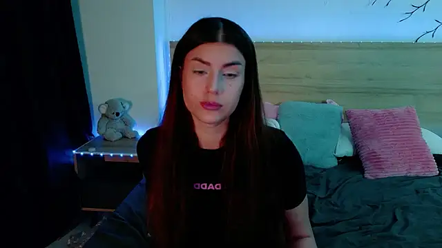 Snapshot of Bella_Davis_love chatting on December 13, 8:04 pm Bella Davis love online show from December 13, 8:04 pm