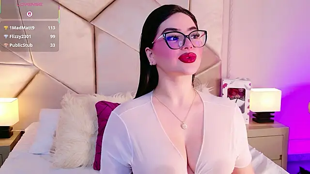 Catalina-Malave online show from March 17, 2:38 am