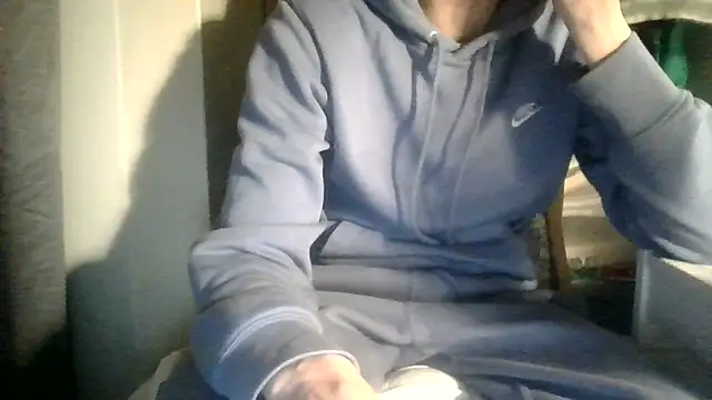 juju78jujuu online show from March 15, 7:31 pm