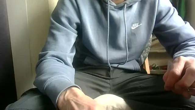 juju78jujuu online show from April 10, 3:39 pm