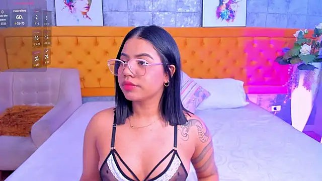 LiilithNova online show from March 11, 4:40 am