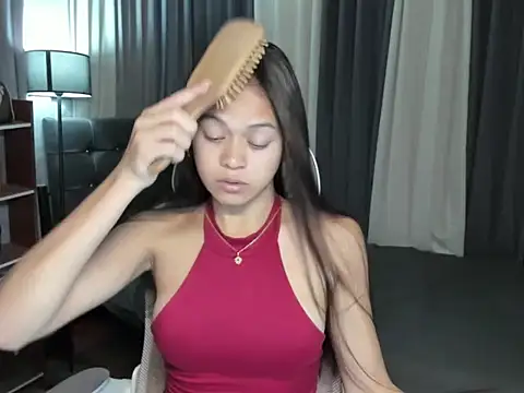 Seductive Margaux online show from March 19, 9:52 pm