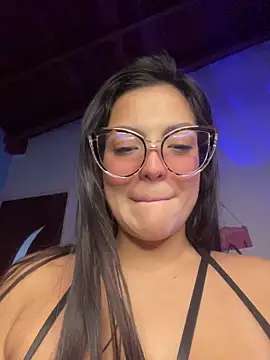 Snapshot of alilith chatting on December 5, 6:59 pm alilith online show from December 5, 6:59 pm