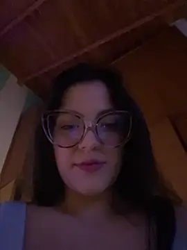 Snapshot of alilith chatting on December 16, 7:19 pm alilith online show from December 16, 7:19 pm